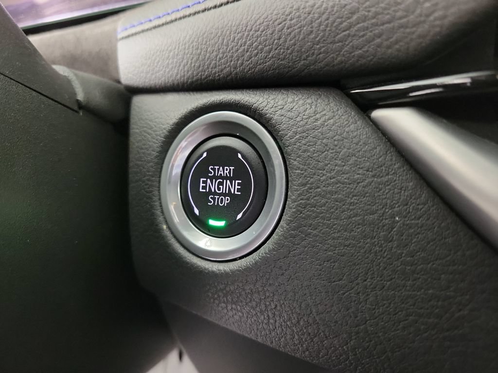 Certified 2024 Cadillac XT4 Sport FWD image 27
