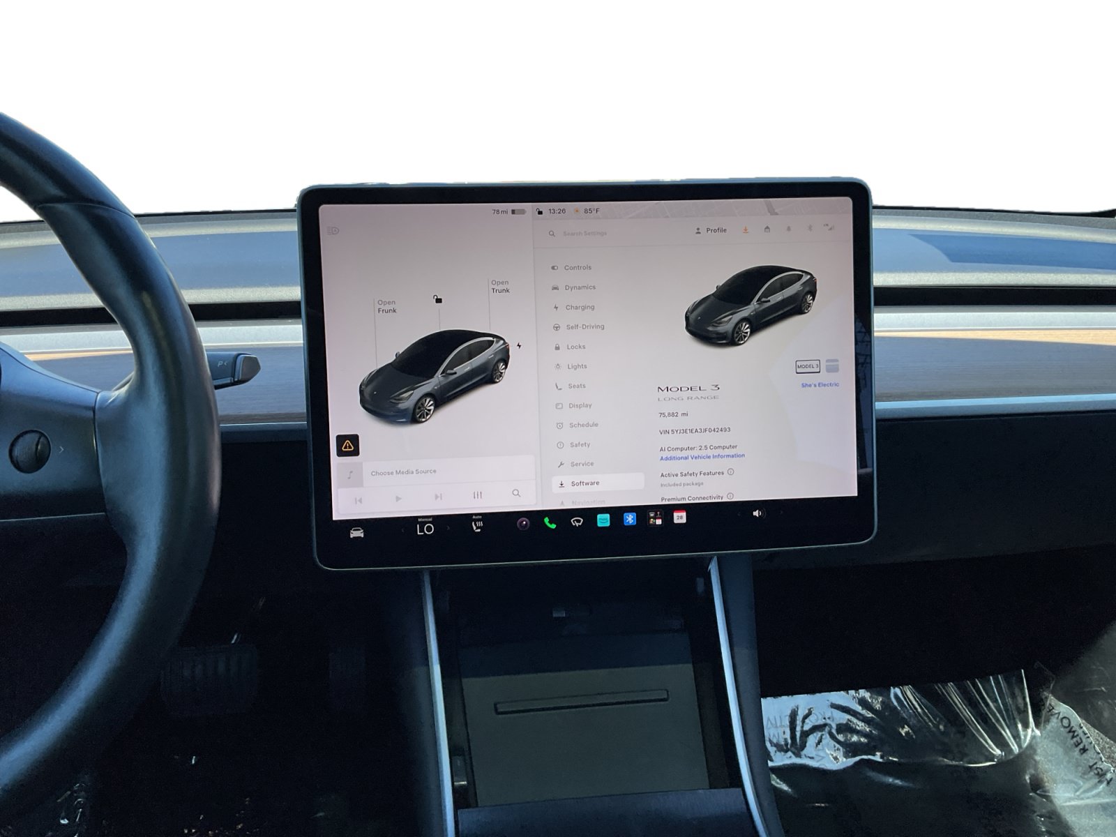 Used 2018 Tesla Model 3 Long Range RWD image 12