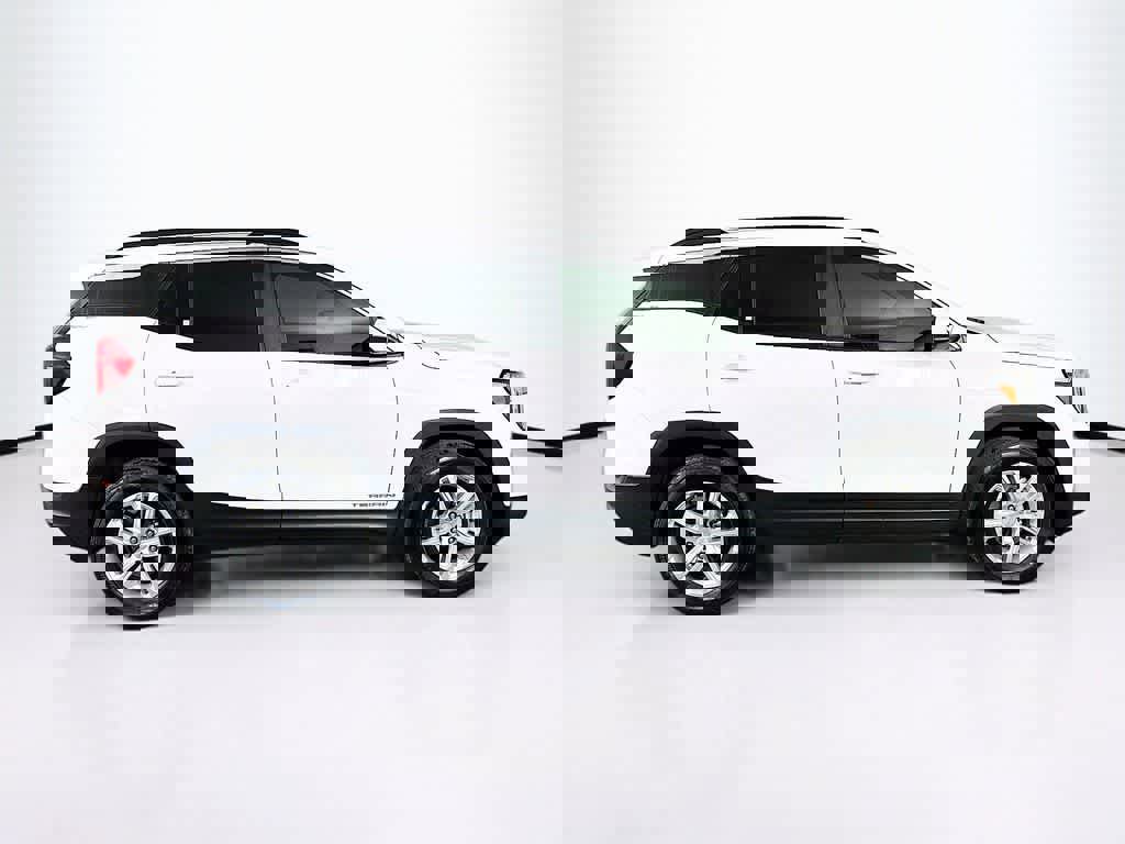 Used 2022 GMC Terrain SLE w/ Driver Convenience Package image 25