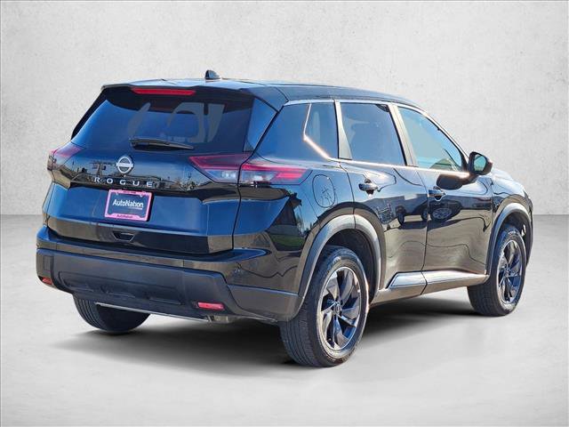 Used 2025 Nissan Rogue SV image 5
