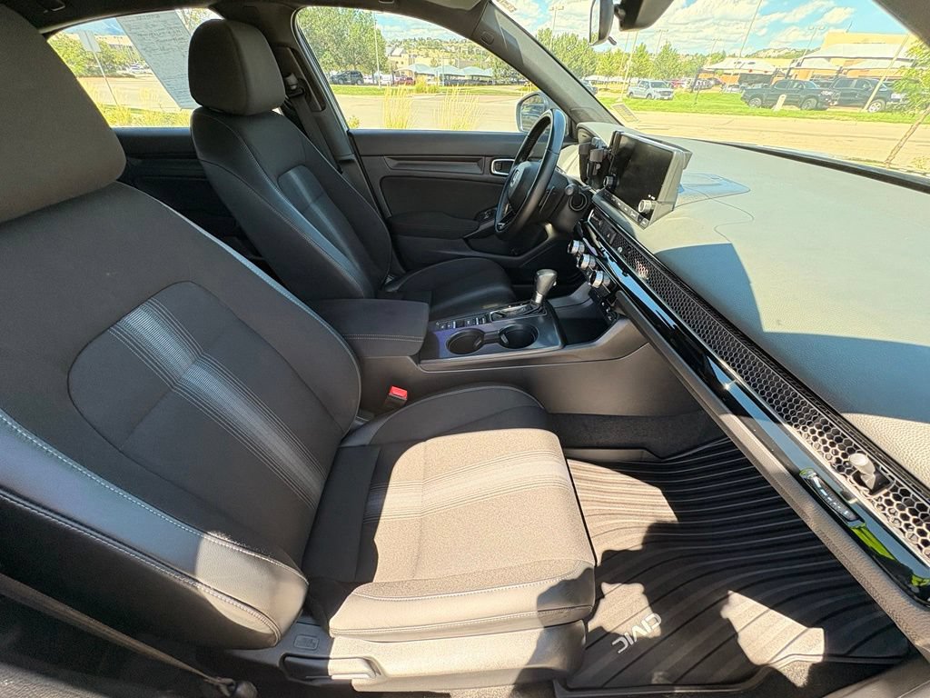 Used 2025 Honda Civic Sport image 34