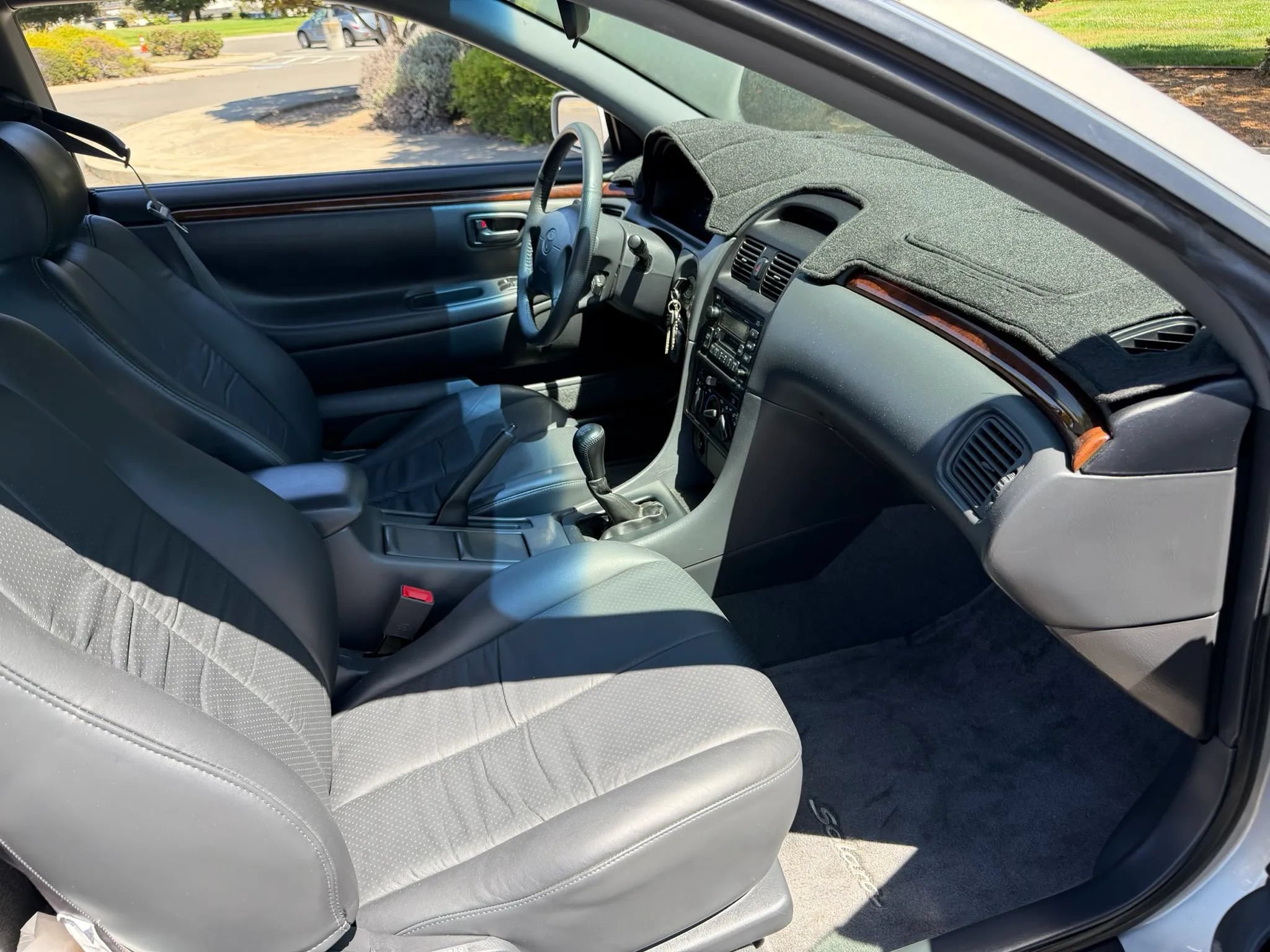 Used 1999 Toyota Solara SE FWD image 15