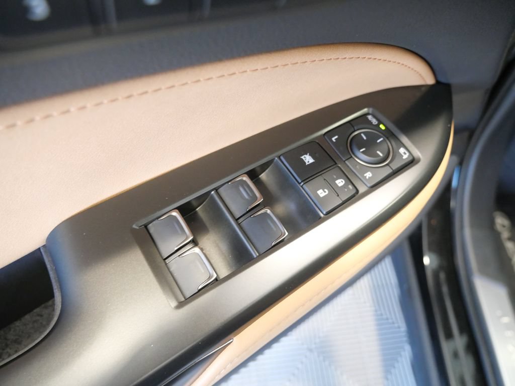 Used 2024 Lexus NX 350 AWD image 17