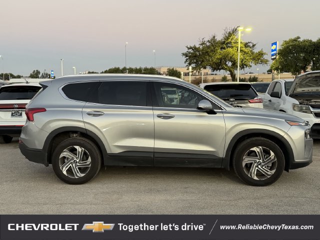 Used 2023 Hyundai Santa Fe SEL w/ Cargo Package FWD image 3