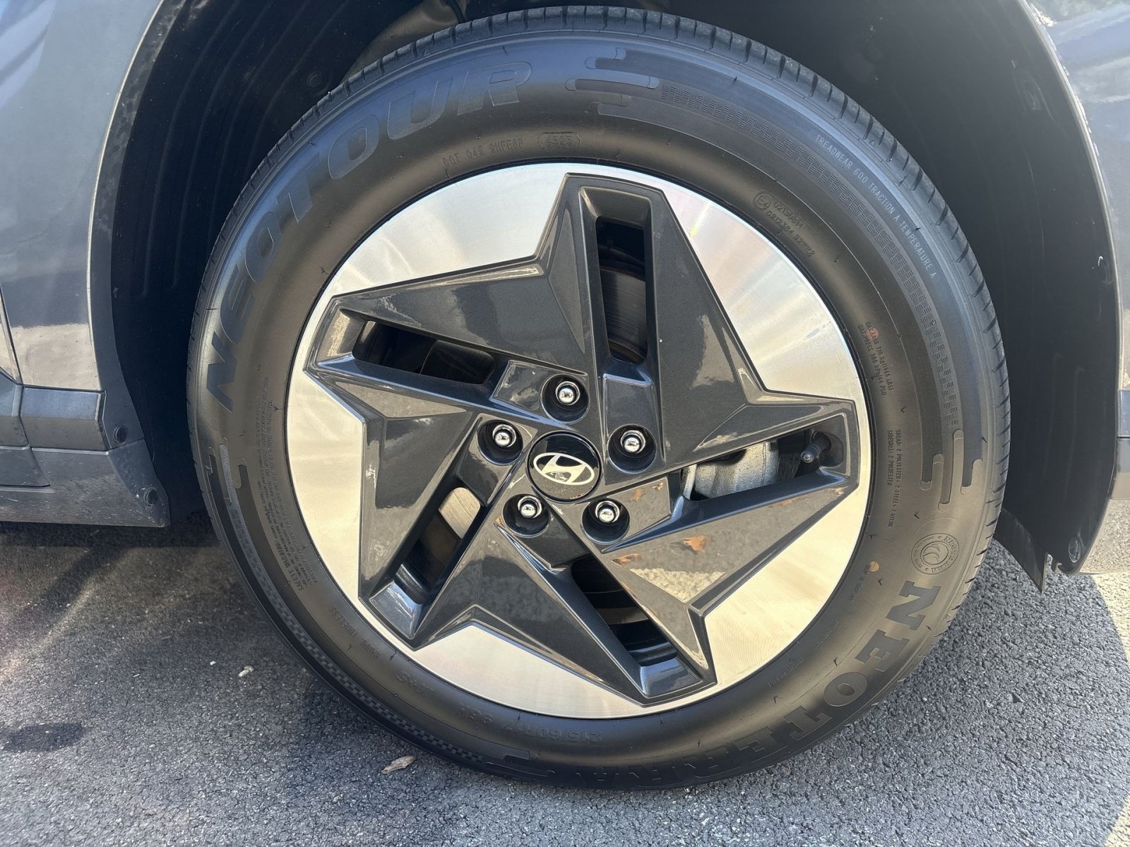Certified 2024 Hyundai Kona SEL FWD image 12