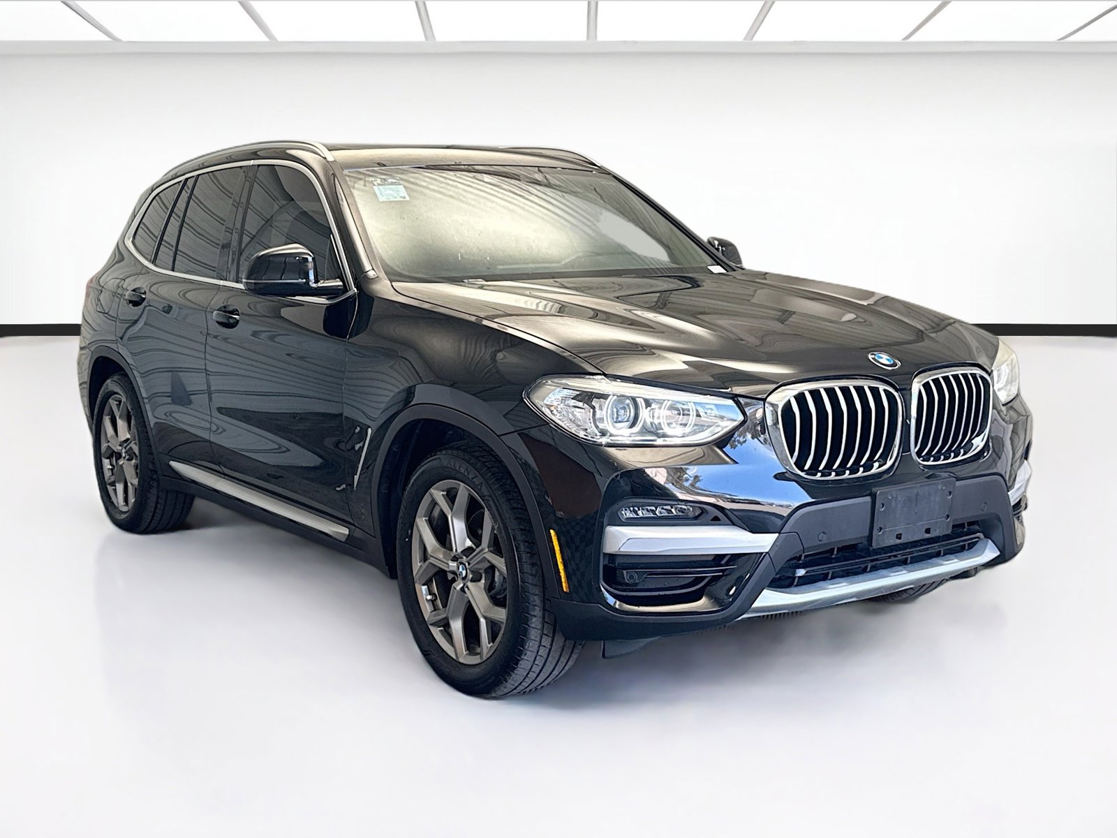 Used 2021 BMW X3 xDrive30i w/ Premium Package AWD/4WD image 3