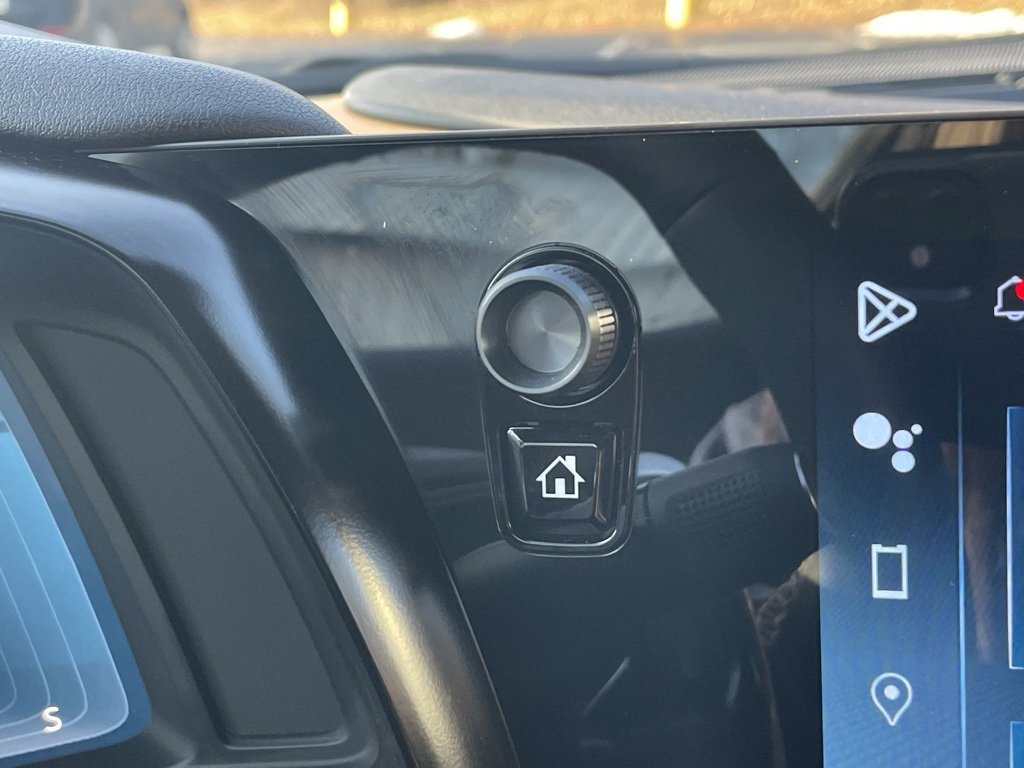 Certified 2024 Chevrolet Corvette Stingray Preferred Cpe w/ 2LT image 34