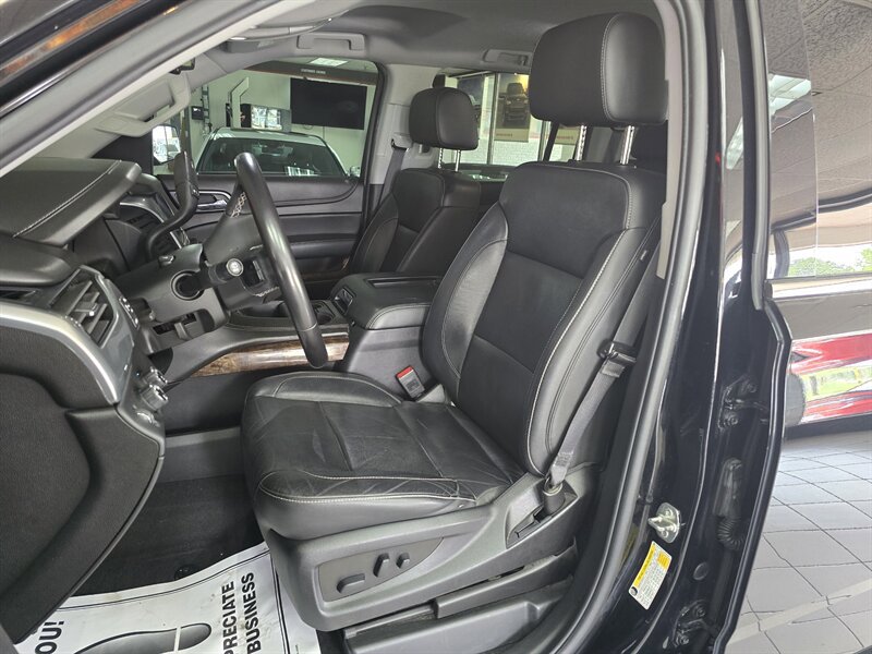 Used 2020 Chevrolet Suburban LT AWD/4WD image 8