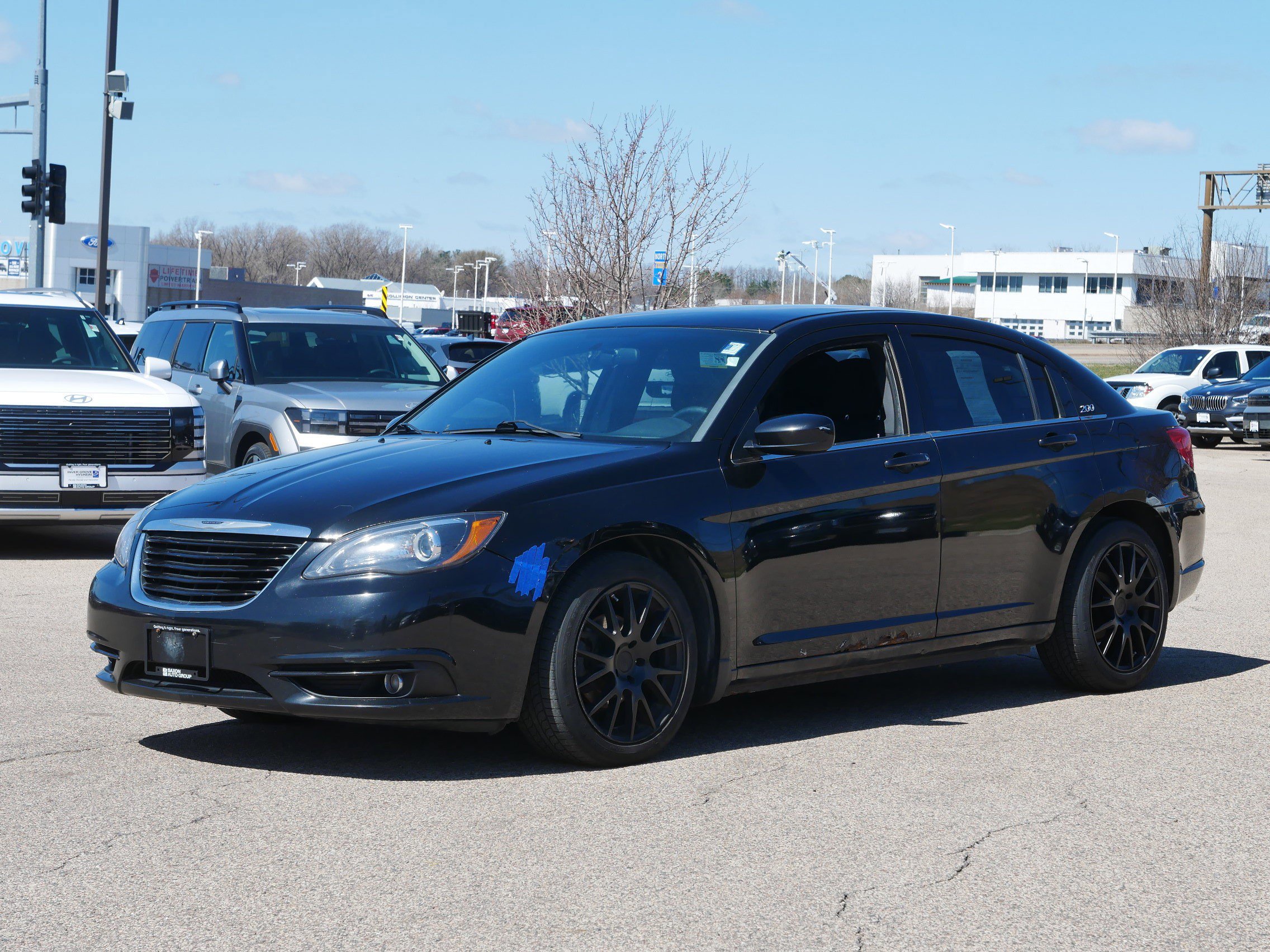 Used 2014 Chrysler 200 Touring w/ 200 S Group FWD image 2