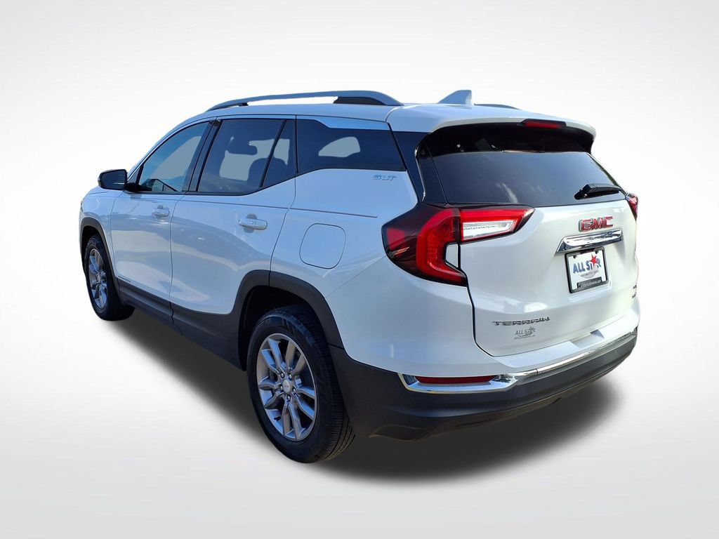 Used 2024 GMC Terrain SLT AWD/4WD image 12
