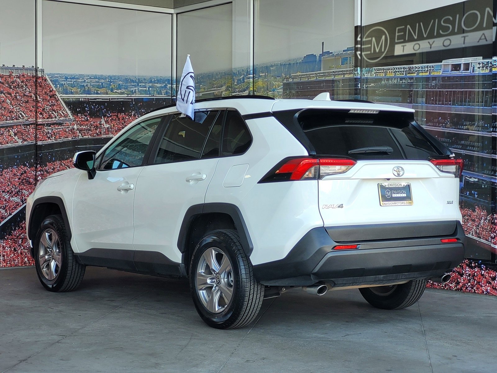 Used 2023 Toyota RAV4 XLE image 6