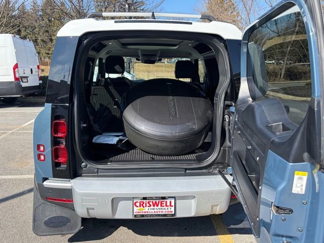 Used 2023 Land Rover Defender 90 S image 7