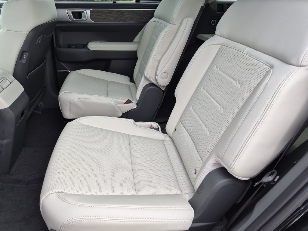 New 2027 Hyundai Santa Fe Limited AWD/4WD image 27