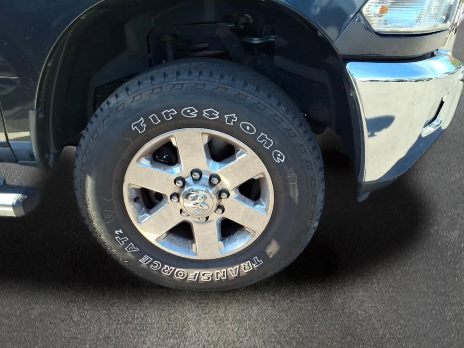 Used 2015 RAM 2500 SLT AWD/4WD image 4