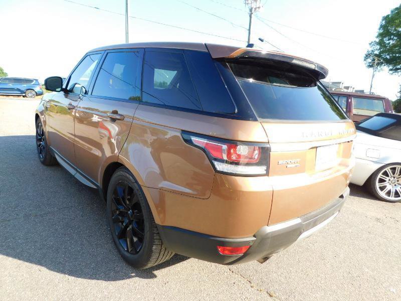 Used 2016 Land Rover Range Rover Sport HSE AWD/4WD image 8