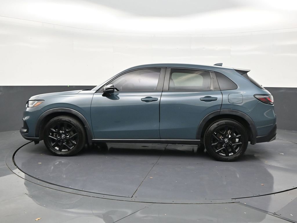 Used 2023 Honda HR-V Sport image 2
