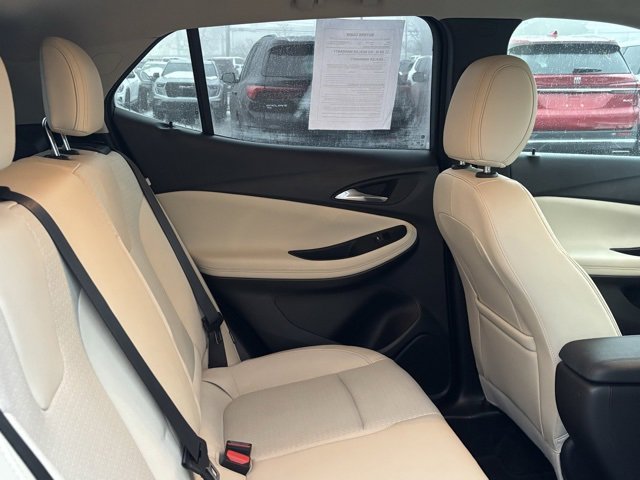 Used 2023 Buick Encore GX Preferred image 16