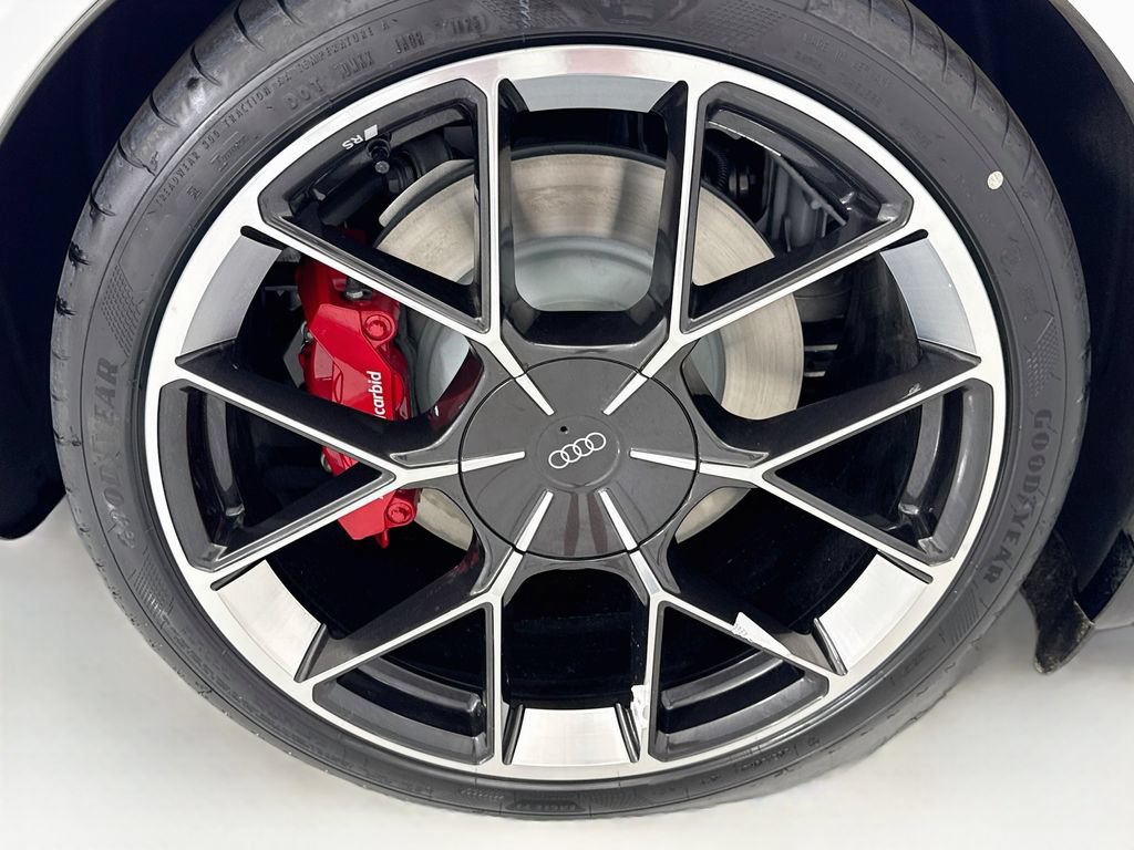 New 2026 Audi RS e-tron GT performance AWD/4WD image 31