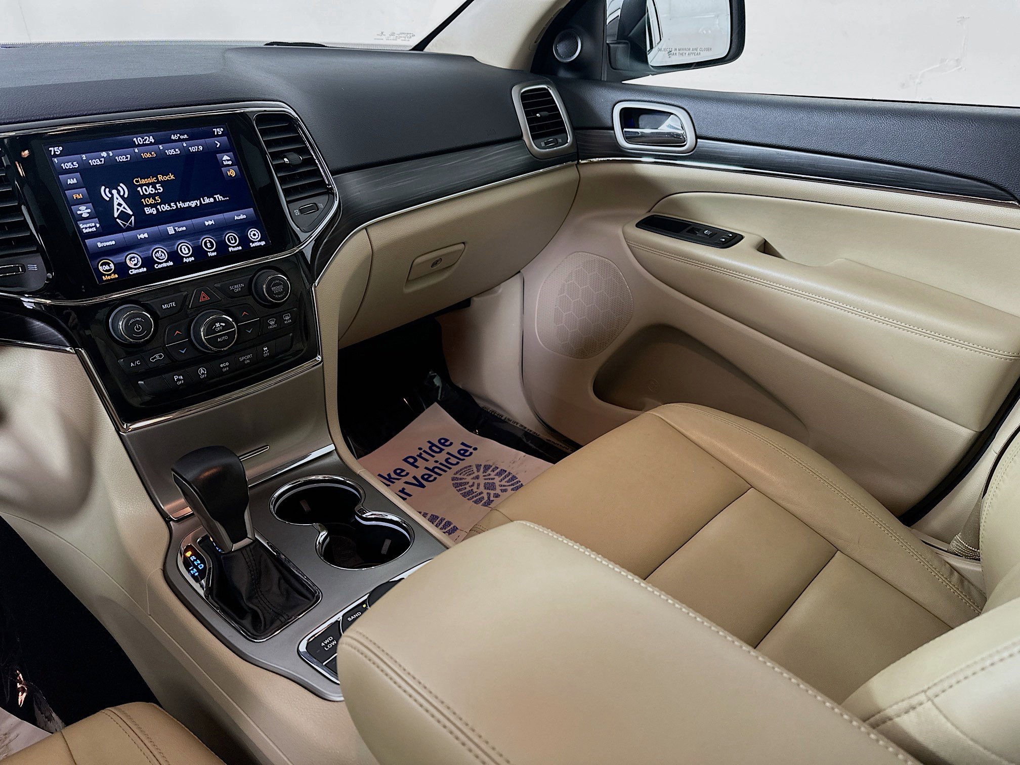 Used 2020 Jeep Grand Cherokee Limited image 24