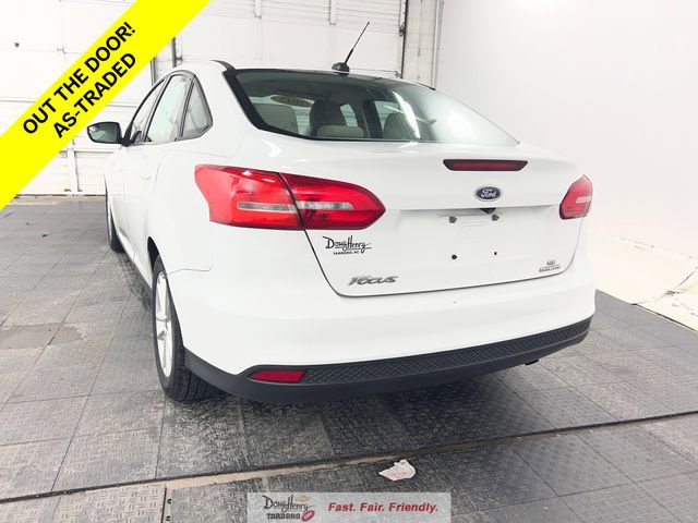 Used 2015 Ford Focus SE FWD image 5