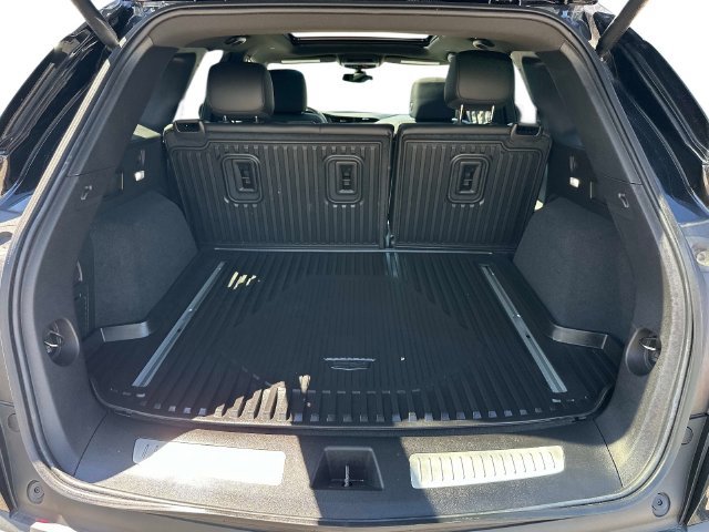 Certified 2023 Cadillac XT5 Premium Luxury AWD/4WD image 11