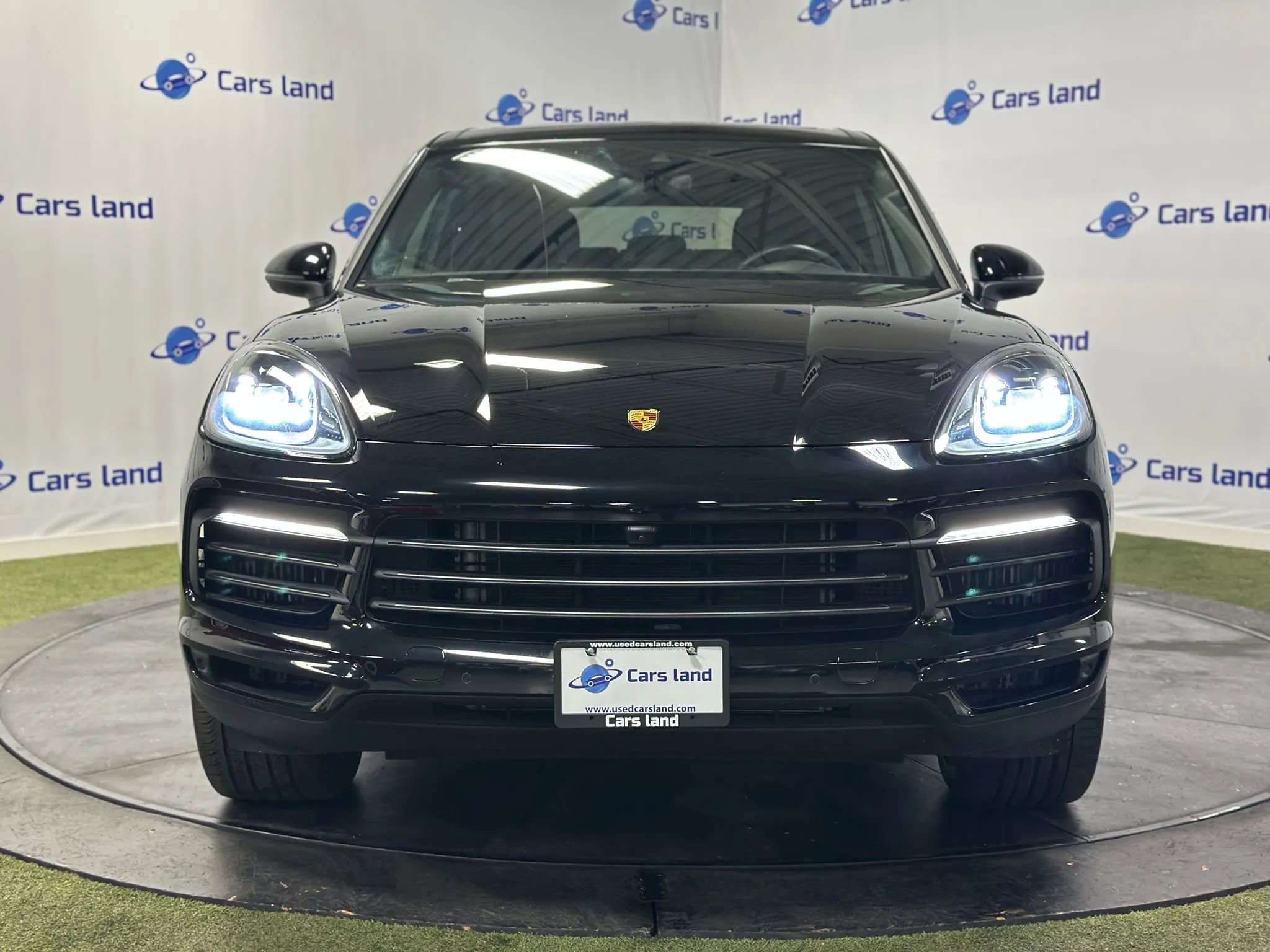 Used 2023 Porsche Cayenne image 7