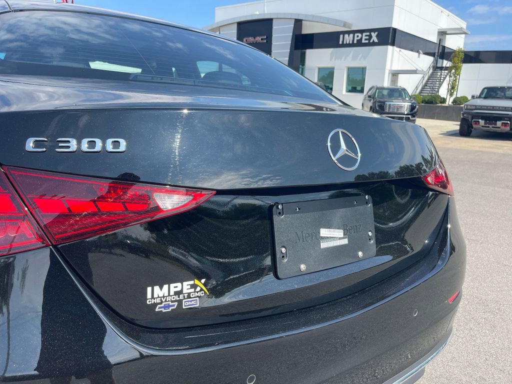 Used 2025 Mercedes-Benz C 300 Sedan image 30