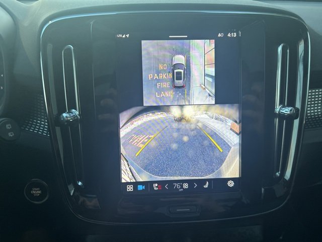 Certified 2025 Volvo XC40 B5 Plus image 24