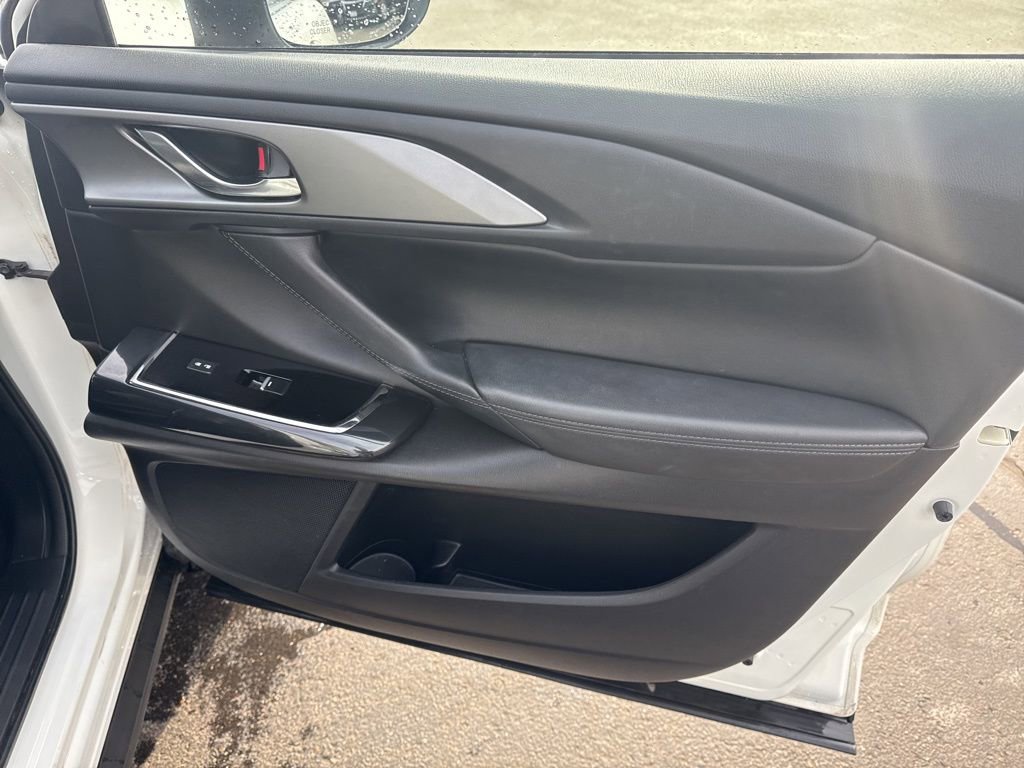 Used 2019 MAZDA CX-9 Touring image 36