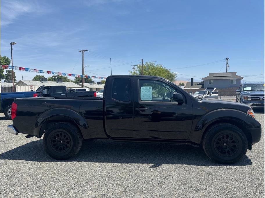 Used 2016 Nissan Frontier S RWD image 4