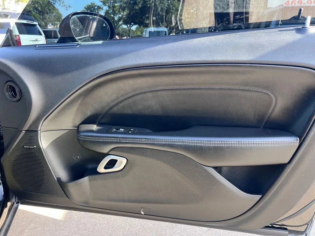 Used 2016 Dodge Challenger R/T Scat Pack RWD image 24