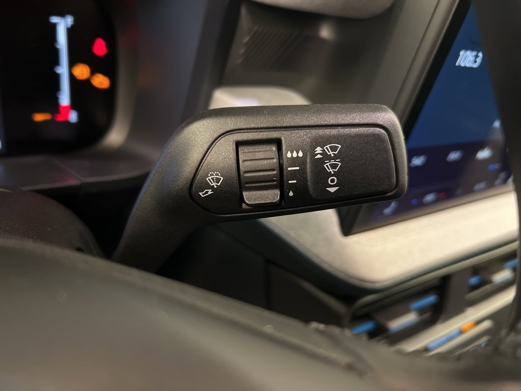 New 2025 Ford Maverick XLT w/ XLT Luxury Package image 19