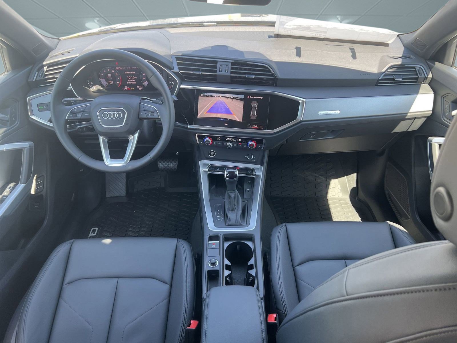 New 2025 Audi Q3 2.0T Premium image 14