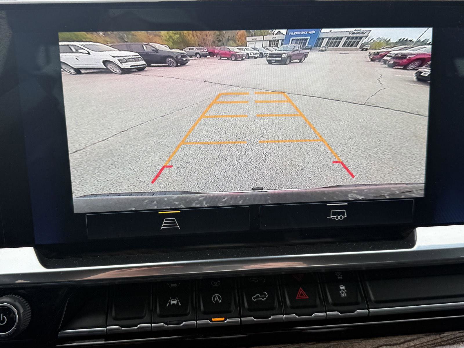 Used 2022 Chevrolet Silverado 1500 LT image 20