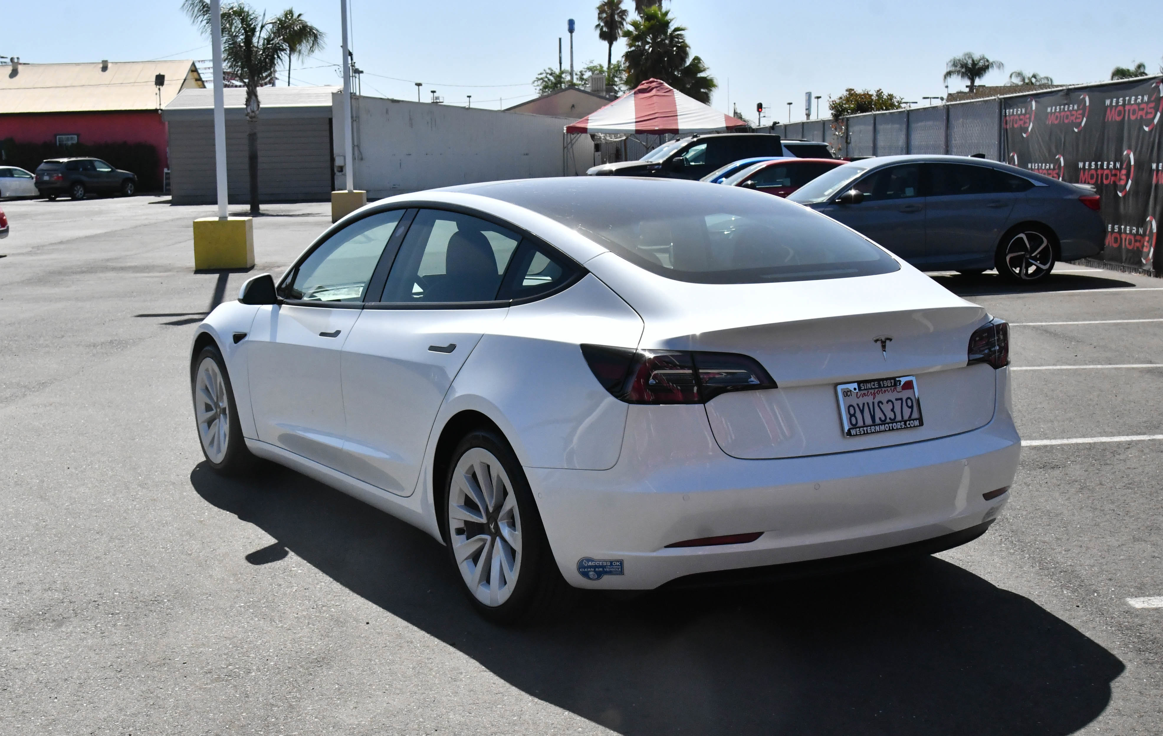 Used 2021 Tesla Model 3 Standard Range Plus RWD image 6