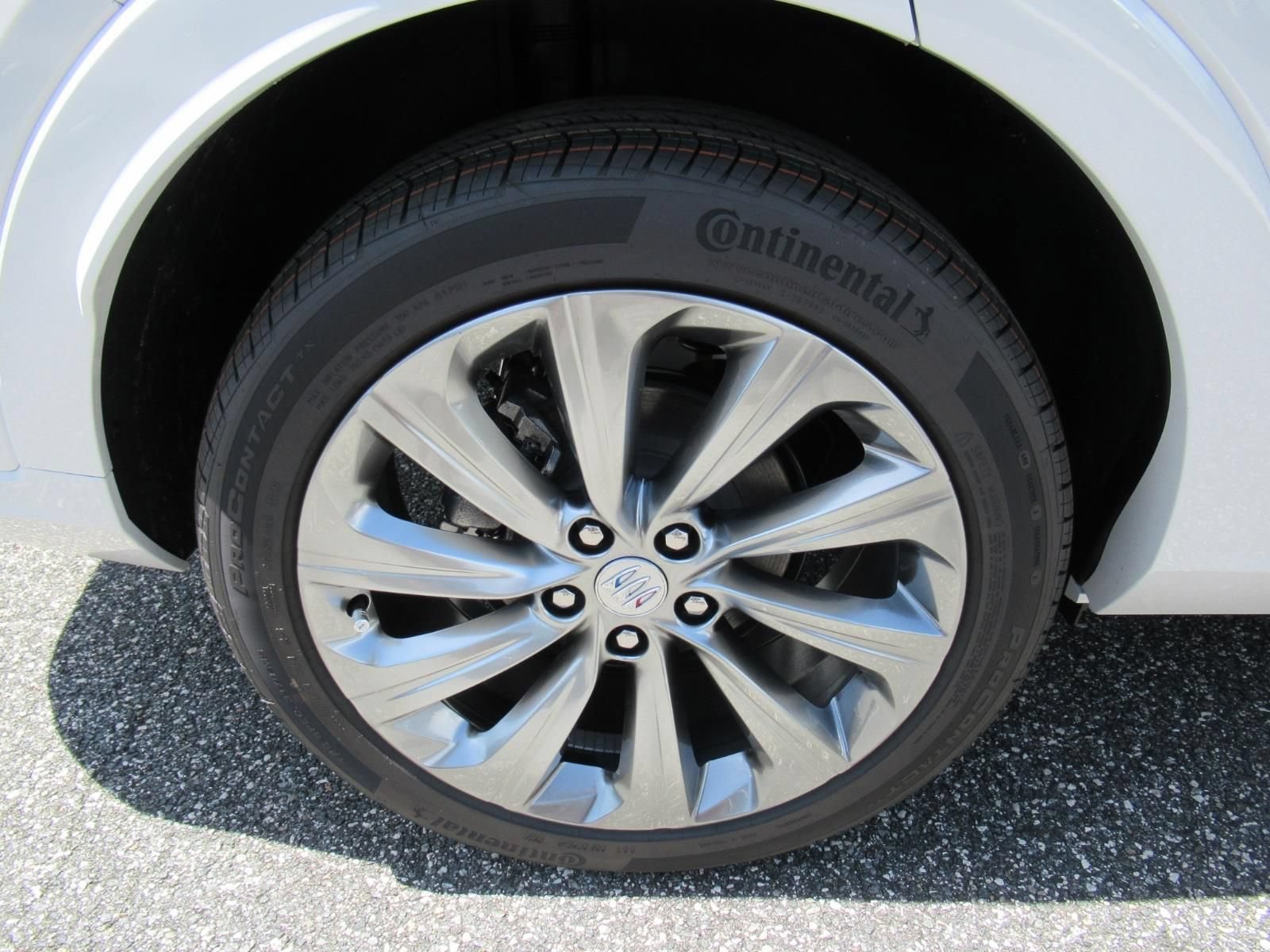 New 2026 Buick Envista Sport Touring FWD image 8