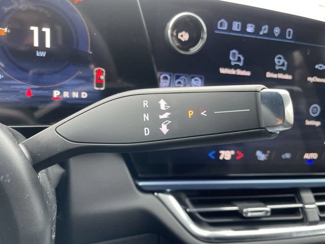 New 2026 Chevrolet Equinox EV LT AWD/4WD image 20