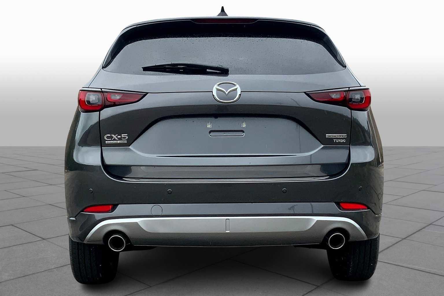 New 2025 MAZDA CX-5 Signature image 4