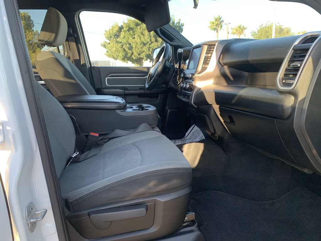 Used 2022 RAM 3500 Big Horn AWD/4WD image 26