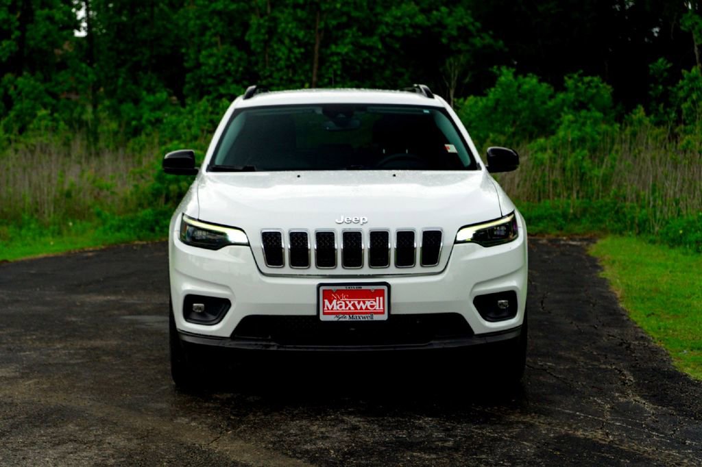 Used 2022 Jeep Cherokee Latitude Lux FWD image 4