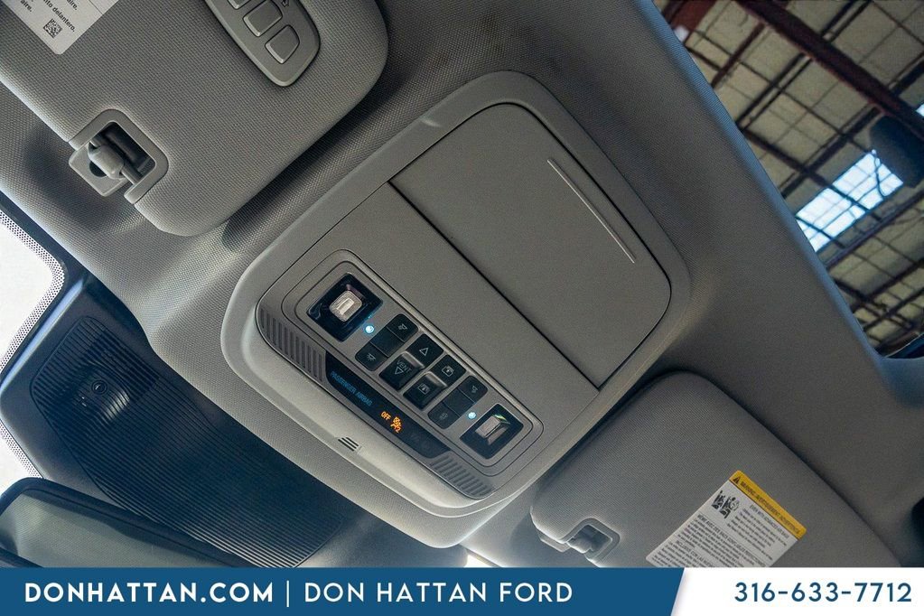 Used 2022 Ford Explorer Limited w/ Equipment Group 301A image 14