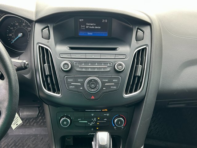 Used 2015 Ford Focus SE w/ Equipment Group 201A image 13