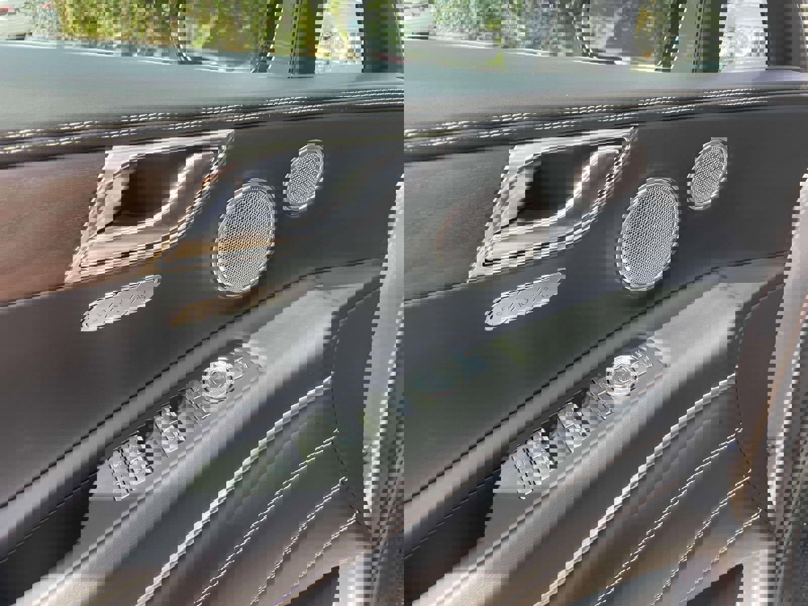 Used 2024 Genesis GV80 2.5T w/ Advanced Package image 17