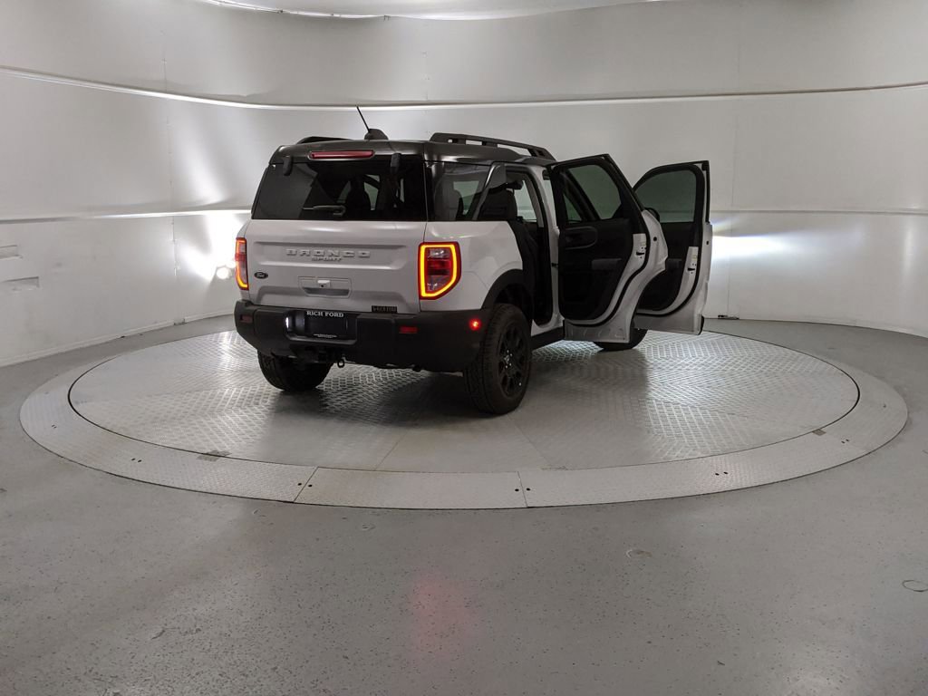 New 2025 Ford Bronco Sport Badlands image 9