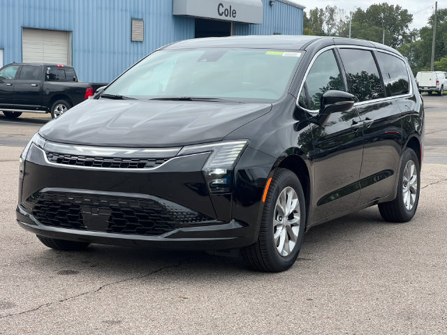 New 2027 Chrysler Pacifica Select AWD/4WD image 37