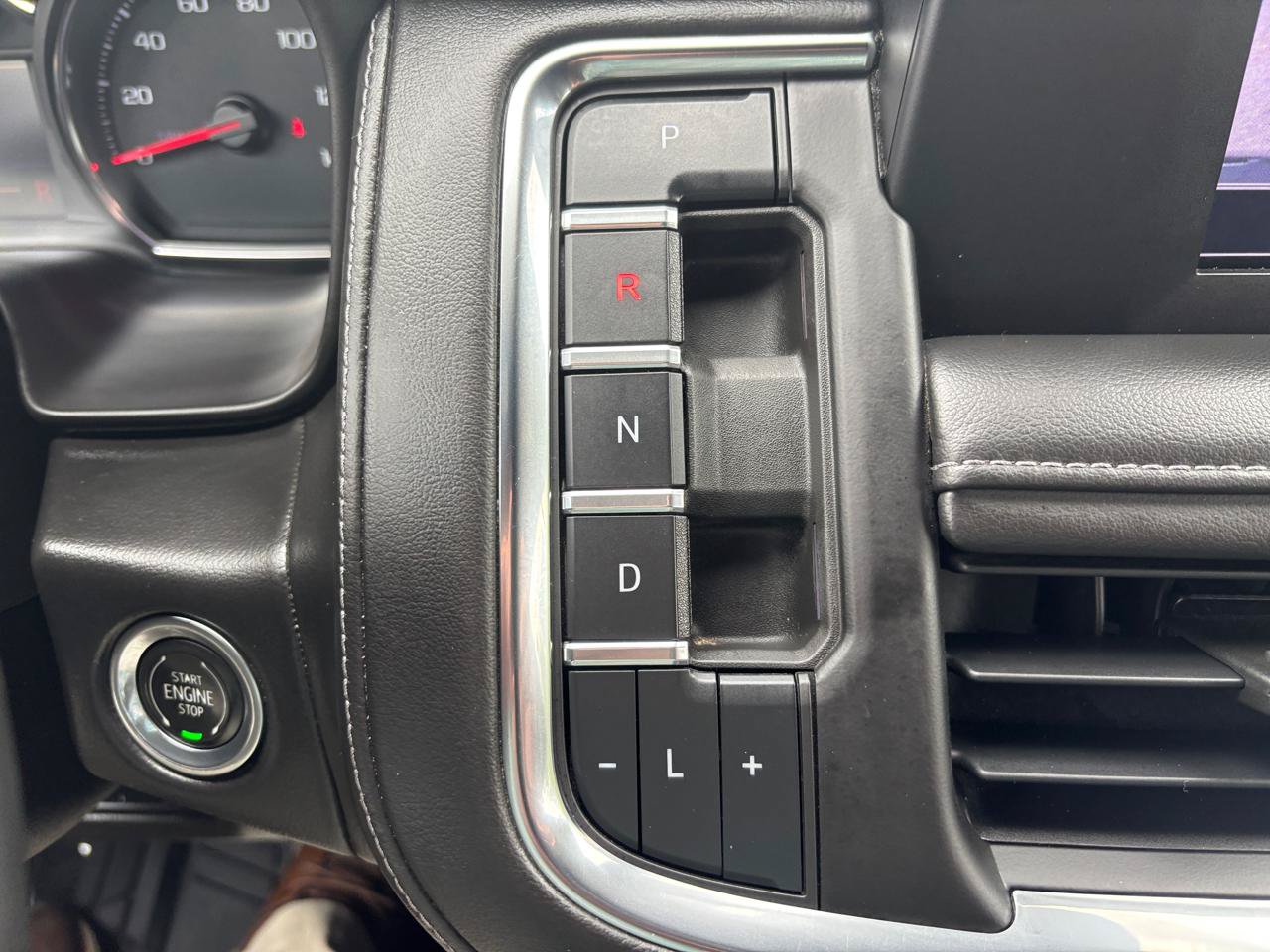 Used 2023 Chevrolet Tahoe LS AWD/4WD image 20