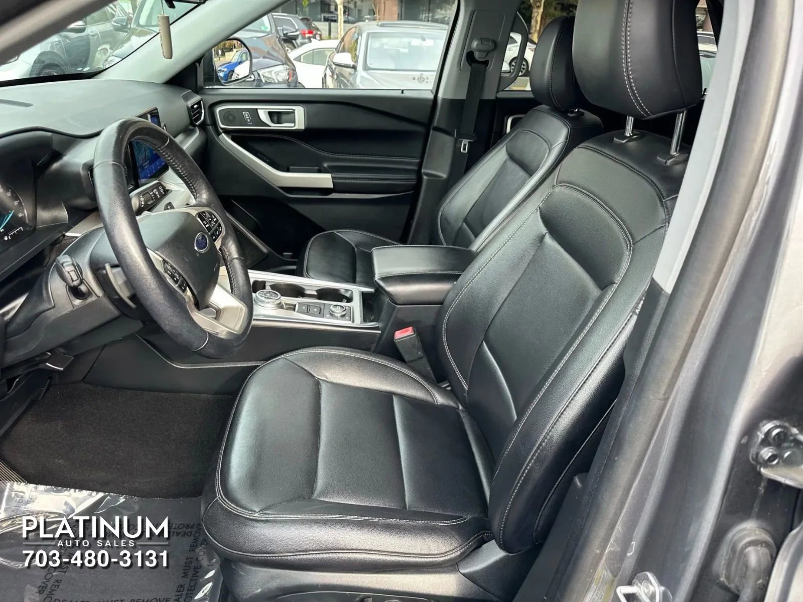 Used 2021 Ford Explorer XLT w/ Equipment Group 202A image 15