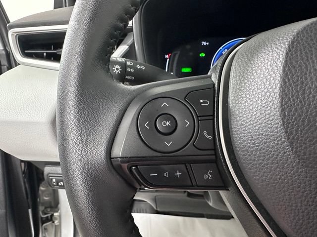 Used 2025 Toyota Corolla SE w/ SE Premium Package AWD/4WD image 23