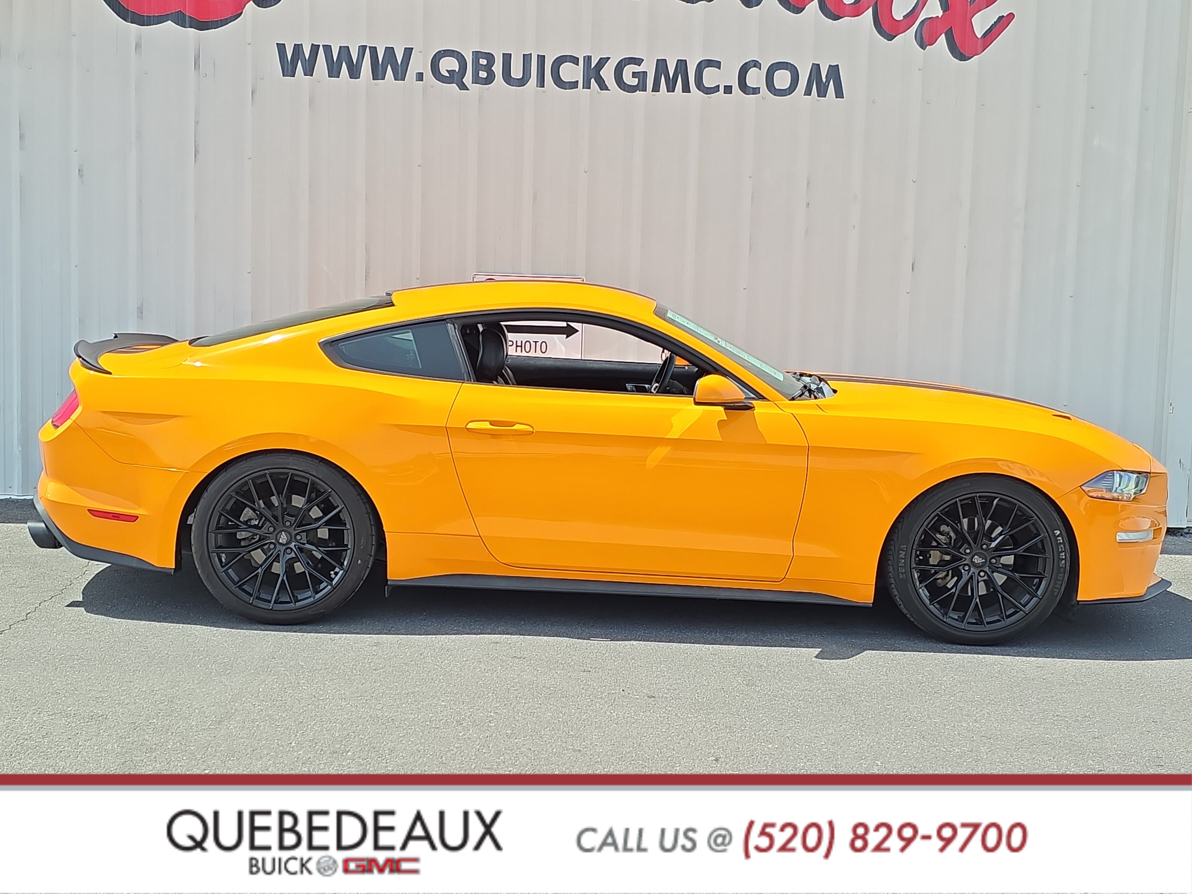 Used 2018 Ford Mustang Coupe RWD image 8