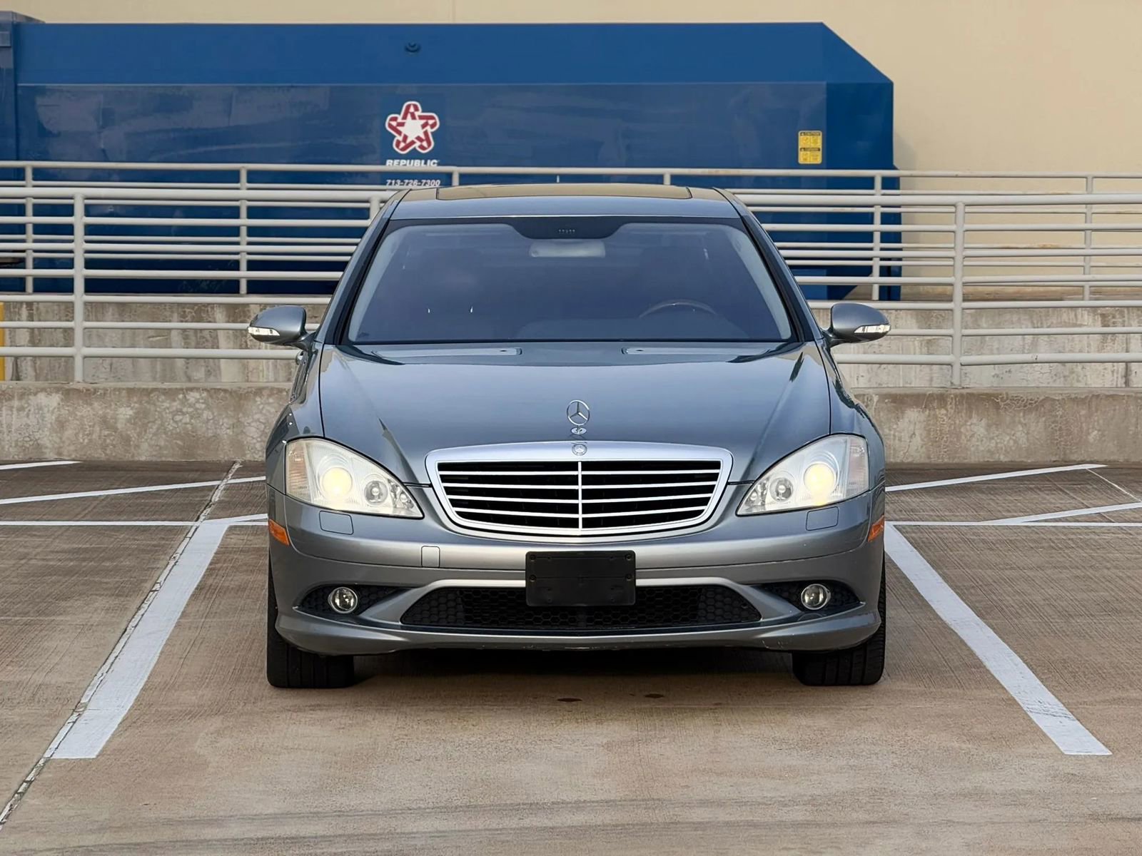 Used 2007 Mercedes-Benz S 550 image 2